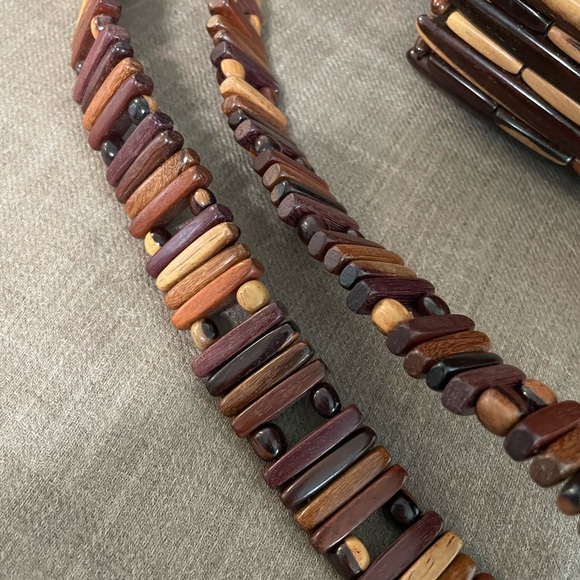 Artesian created wooden sling purse boho hippie 1970s - Picture 3 of 3